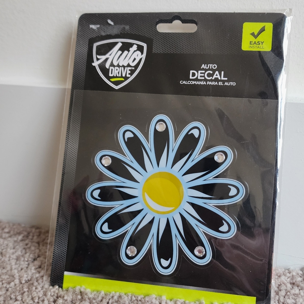 Daisy Vinyl Sticker Decal - Picture 9 of 10